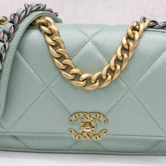 Chanel Lambskin Quilted Chanel 19 Wallet On Chain - Light Green E3H9X7NA - Picture 1 of 14
